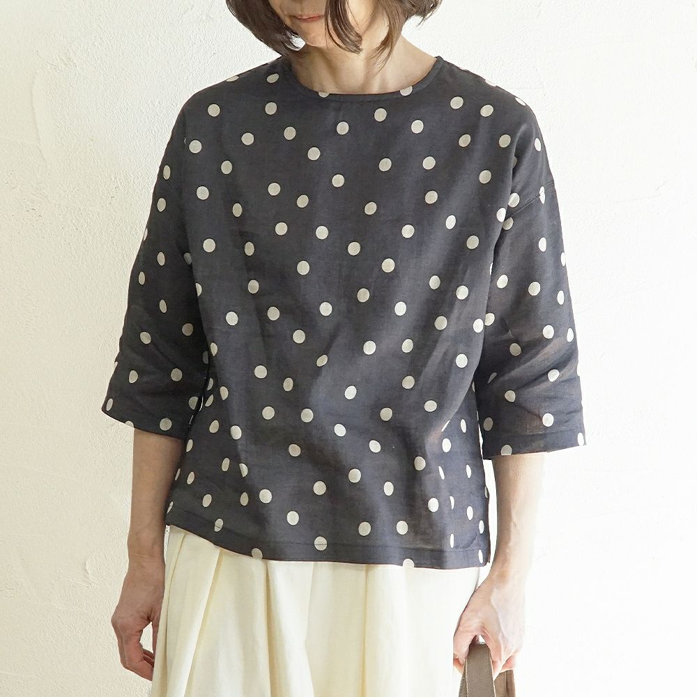 Branch m‘.,ブランチエム,ナチュラル,30代,40代,50代,60代,リネン,ゆったり,ブラウス,リネンブラウス,プルオーバーブラウス,プルオーバー,水玉,水玉ブラウス,ドット柄,ドット柄ブラウス 