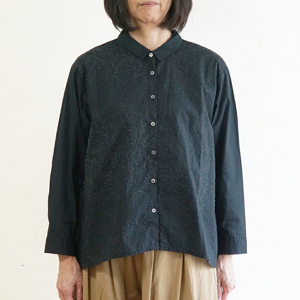 Branch m‘.,ブランチエム,ナチュラル,30代,40代,50代,60代,コットン,綿,ゆったり,blouse,ブラウス,シャツ,シャツブラウス,刺繍,刺繍ブラウス,刺繍シャツ,