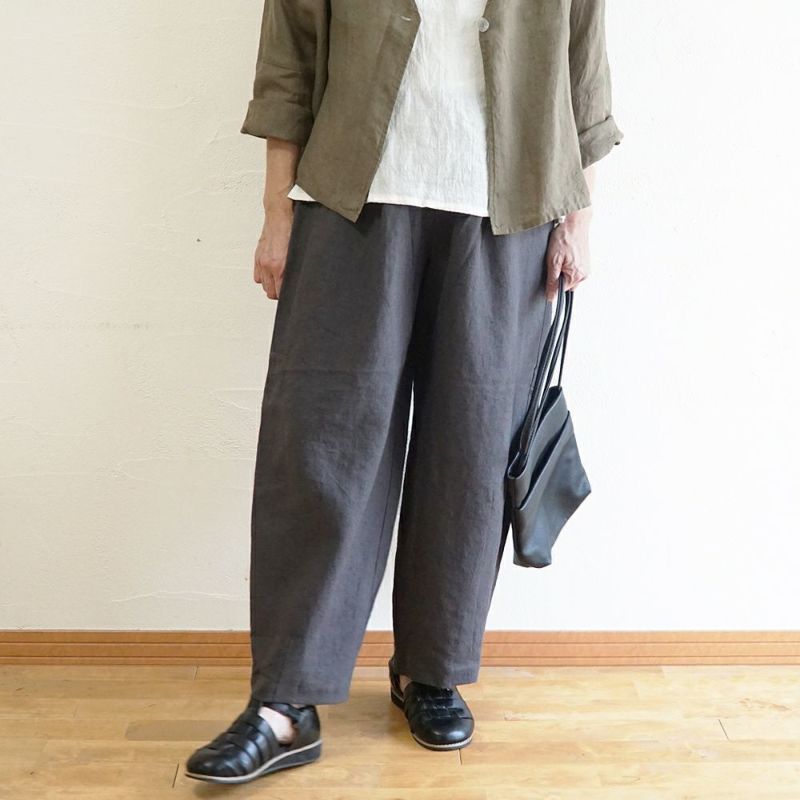 Branch m‘.,ブランチエム,ナチュラル,30代,40代,50代,60代,リネン,ゆったり,麻,パンツ,コクーンパンツ,バルーンパンツ,