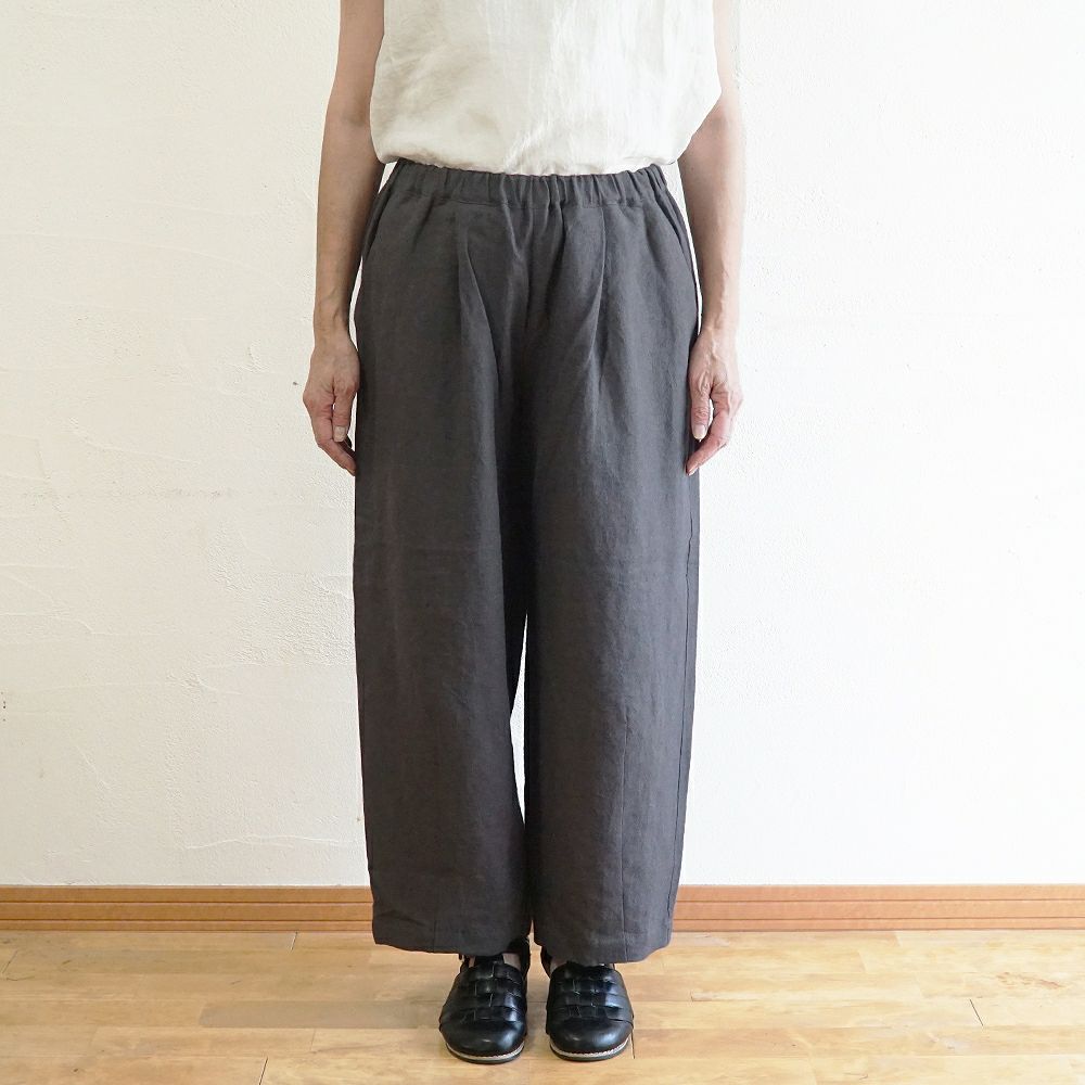 Branch m‘.,ブランチエム,ナチュラル,30代,40代,50代,60代,リネン,ゆったり,麻,パンツ,コクーンパンツ,バルーンパンツ,