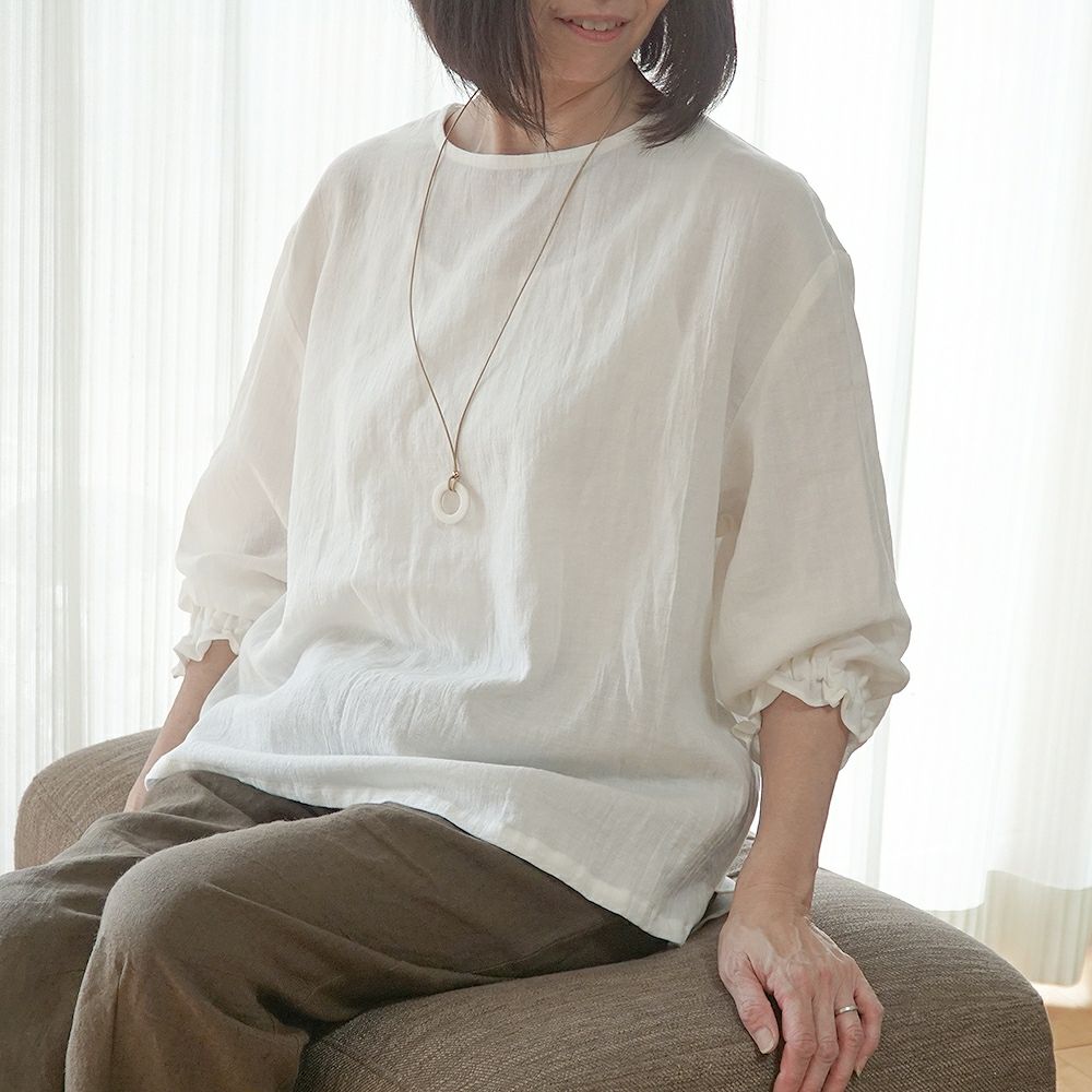 Branch m‘.,ブランチエム,ナチュラル,30代,40代,50代,60代,リネン,コットンリネン,綿麻,ゆったり,ブラウス,長袖,プルオーバー,プルオーバーブラウス,袖ゴム,桐七炊き,