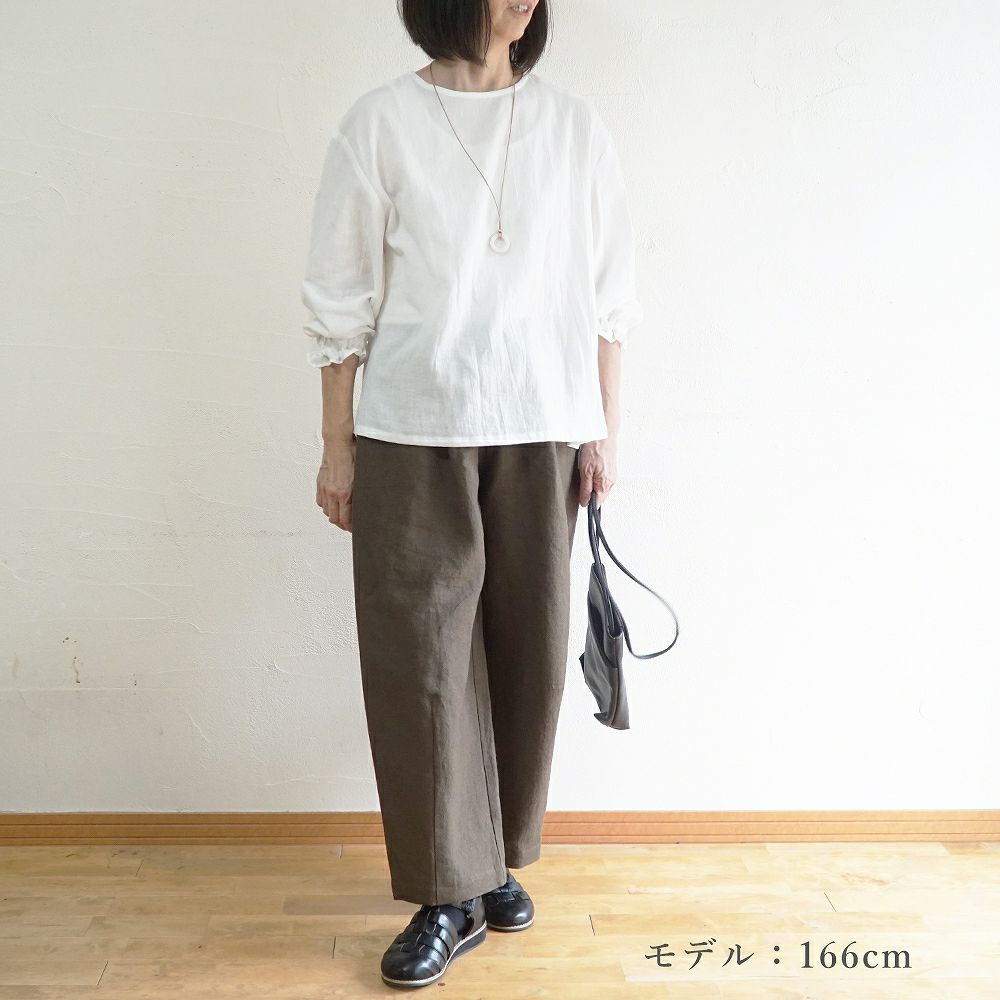 Branch m‘.,ブランチエム,ナチュラル,30代,40代,50代,60代,リネン,コットンリネン,綿麻,ゆったり,ブラウス,長袖,プルオーバー,プルオーバーブラウス,袖ゴム,桐七炊き,