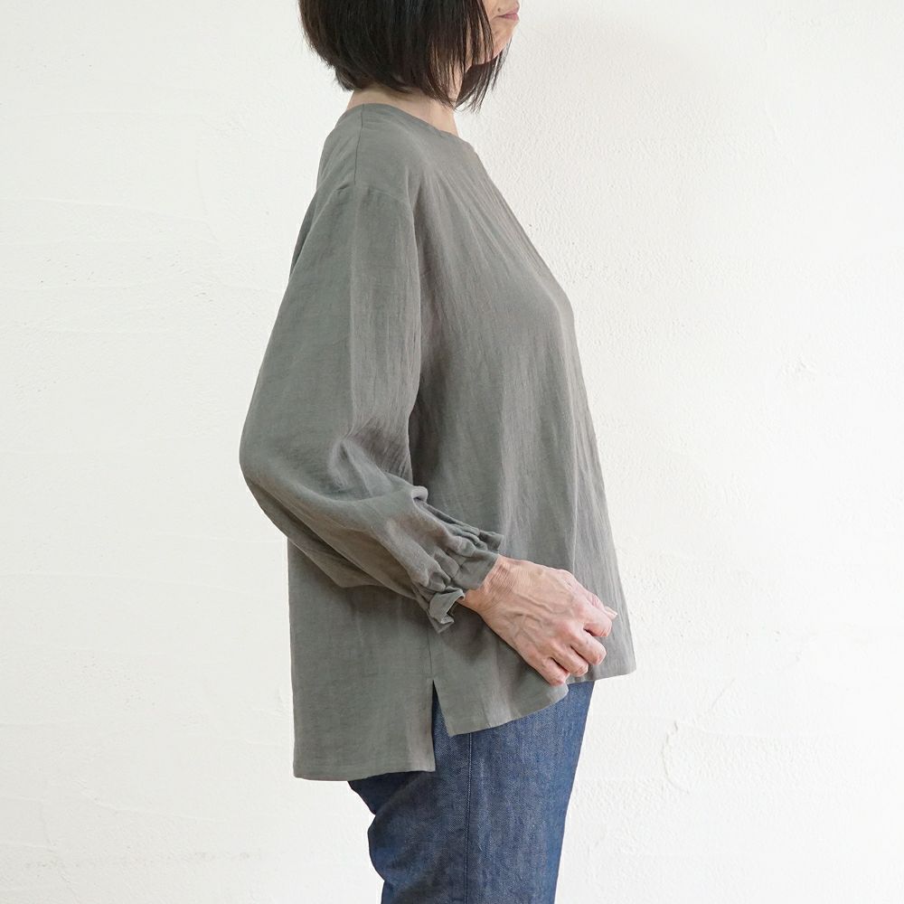 Branch m‘.,ブランチエム,ナチュラル,30代,40代,50代,60代,リネン,コットンリネン,綿麻,ゆったり,ブラウス,長袖,プルオーバー,プルオーバーブラウス,袖ゴム,桐七炊き,