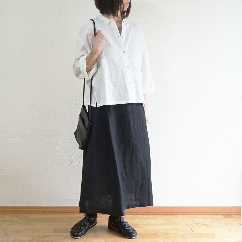 Branch m‘.,ブランチエム,ナチュラル,30代,40代,50代,60代,リネン,コットンリネン,綿麻,ゆったり,ブラウス,長袖,チビ衿,シャツ,チビ衿シャツ,チビ衿ブラウス,