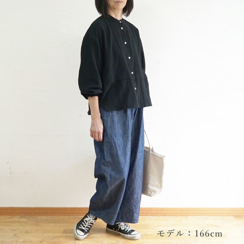 Branch m‘.,ブランチエム,ナチュラル,30代,40代,50代,60代,リネン,コットンリネン,綿麻,ゆったり,ブラウス,長袖,バンドカラー,シャツ,バンドカラーシャツ,バンドカラーブラウス,切替,切替ブラウス