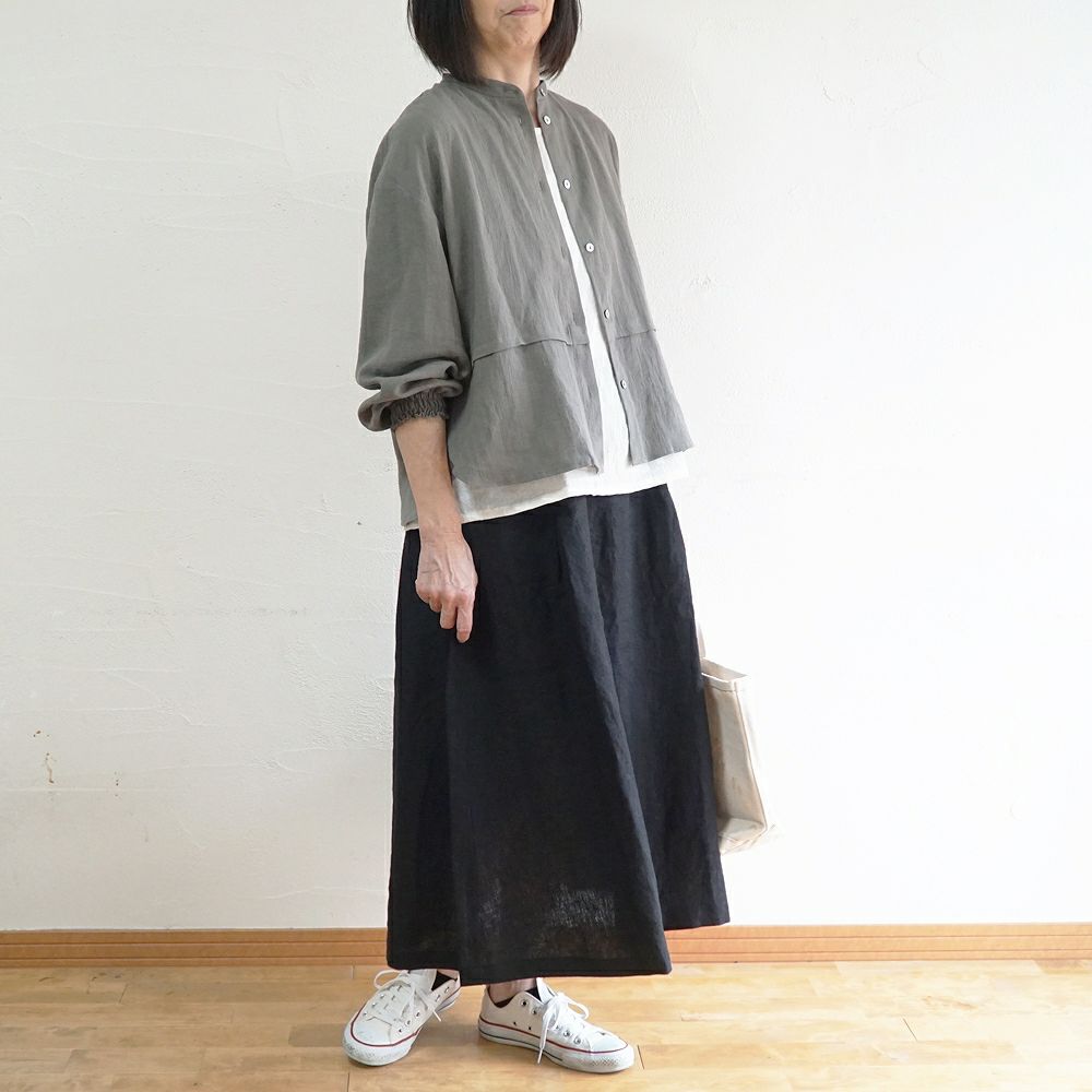 Branch m‘.,ブランチエム,ナチュラル,30代,40代,50代,60代,リネン,コットンリネン,綿麻,ゆったり,ブラウス,長袖,バンドカラー,シャツ,バンドカラーシャツ,バンドカラーブラウス,切替,切替ブラウス