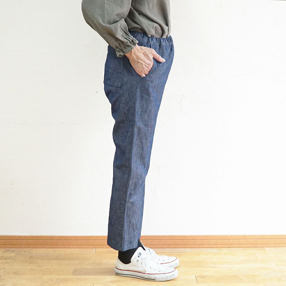 Branch m‘.,ブランチエム,ナチュラル,30代,40代,50代,60代,コットン,綿,ゆったり,パンツ,デニム,デニムパンツ,ストレートパンツ,デニムストレートパンツ