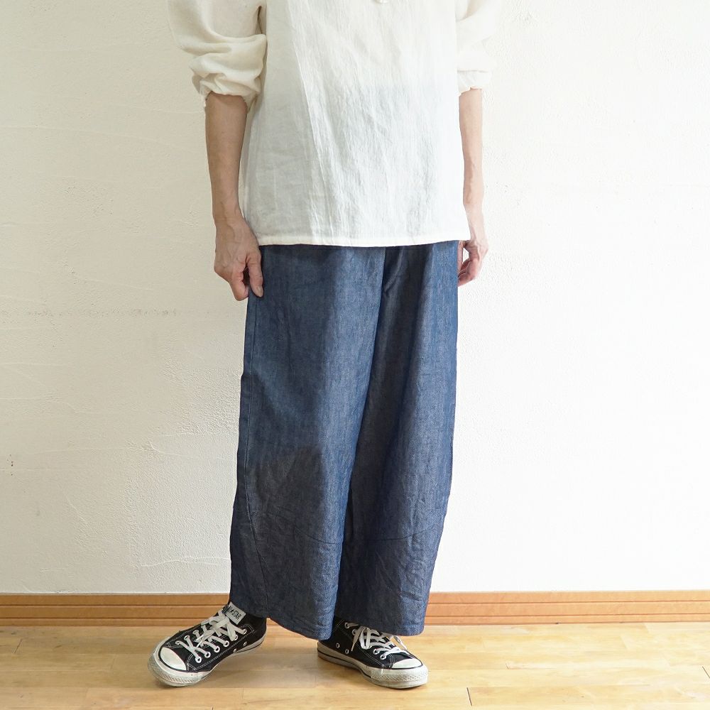 Branch m‘.,ブランチエム,ナチュラル,30代,40代,50代,60代,コットン,綿,ゆったり,パンツ,デニム,デニムパンツ,コクーンパンツ,デニムコクーンパンツ,バルーンパンツ,ワイドパンツ