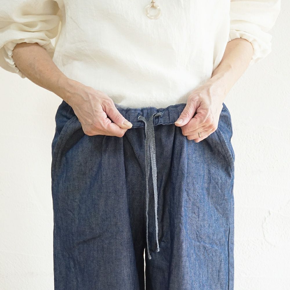 Branch m‘.,ブランチエム,ナチュラル,30代,40代,50代,60代,コットン,綿,ゆったり,パンツ,デニム,デニムパンツ,コクーンパンツ,デニムコクーンパンツ,バルーンパンツ,ワイドパンツ