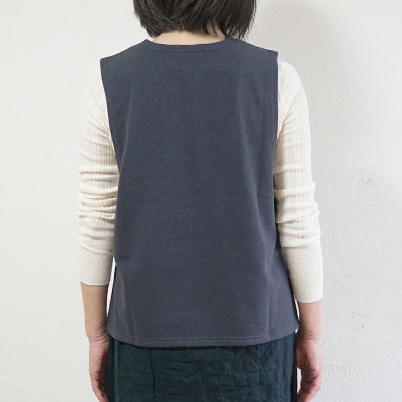 Branch m‘.,ブランチエム,ナチュラル,30代,40代,50代,60代,コットン,ゆったり,綿,裏毛,裏毛ベスト,ベスト,レイヤード,重ね着,体温調節,