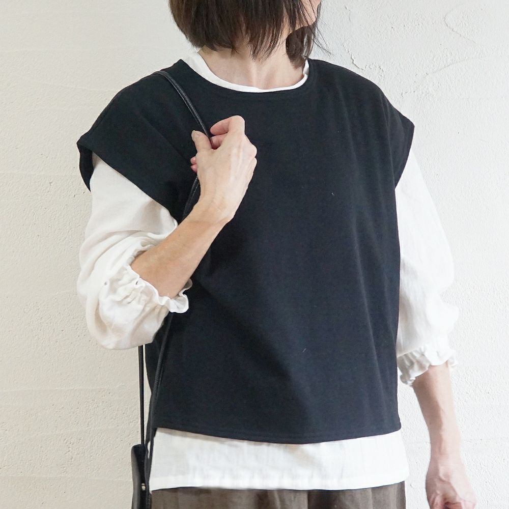 Branch m‘.,ブランチエム,ナチュラル,30代,40代,50代,60代,コットン,ゆったり,綿,裏毛,裏毛ベスト,ベスト,レイヤード,重ね着,体温調節,