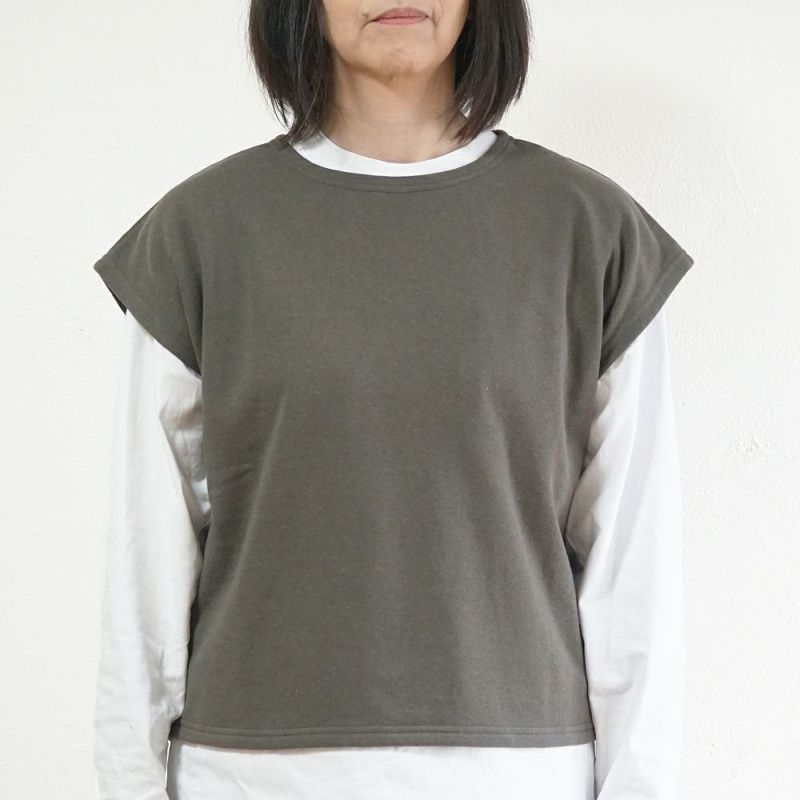 Branch m‘.,ブランチエム,ナチュラル,30代,40代,50代,60代,コットン,ゆったり,綿,裏毛,裏毛ベスト,ベスト,レイヤード,重ね着,体温調節,