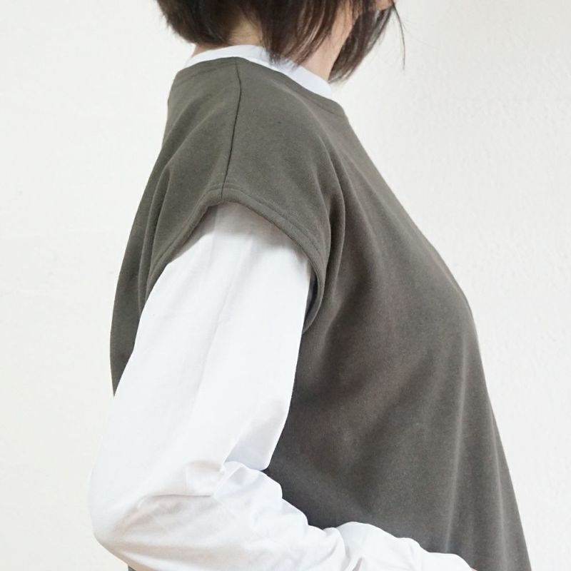 Branch m‘.,ブランチエム,ナチュラル,30代,40代,50代,60代,コットン,ゆったり,綿,裏毛,裏毛ベスト,ベスト,レイヤード,重ね着,体温調節,