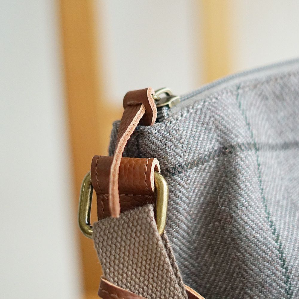 Branch m‘.,ブランチエム,ナチュラル,30代,40代,50代,60代,ゆったり,バッグ,toleur,トーラ,ショルダーバッグ,ショルダー,ウールバッグ,チェック,チェック柄,チェックバッグ