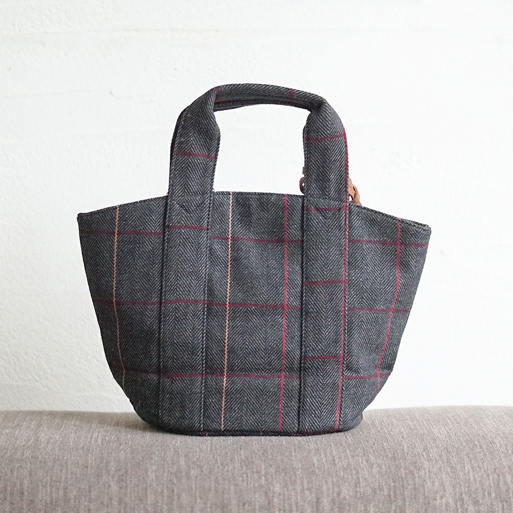 Branch m‘.,ブランチエム,ナチュラル,30代,40代,50代,60代,ゆったり,バッグ,toleur,トーラ,トートバッグ,トート,ウールバッグ,チェック,チェック柄,チェックバッグ,チェックトートバッグ