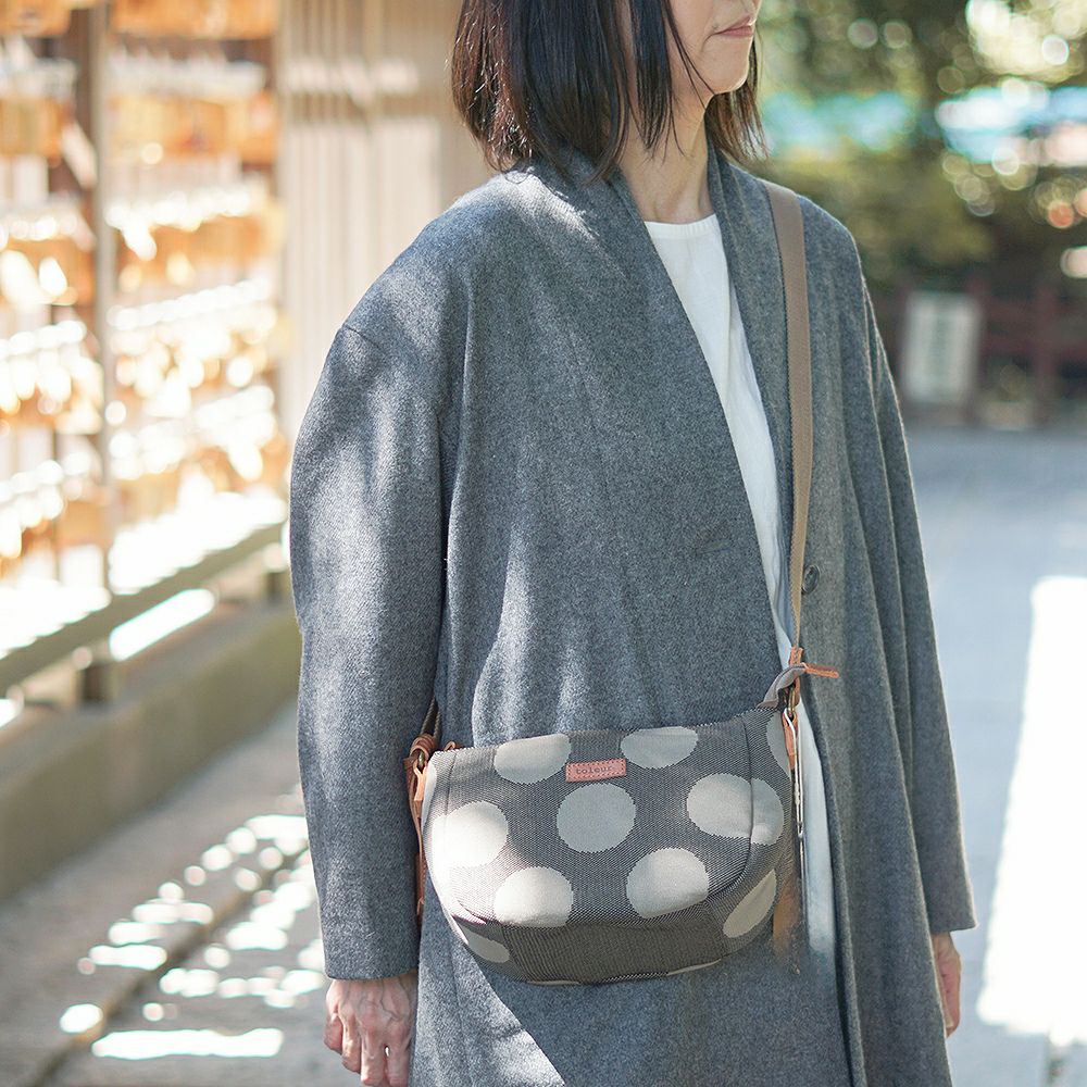 Branch m‘.,ブランチエム,ナチュラル,30代,40代,50代,60代,ゆったり,バッグ,toleur,トーラ,ショルダーバッグ,ショルダー,ウールバッグ,ドット,ドット柄,水玉バッグ, 
