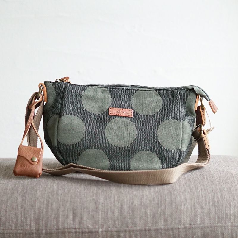 Branch m‘.,ブランチエム,ナチュラル,30代,40代,50代,60代,ゆったり,バッグ,toleur,トーラ,ショルダーバッグ,ショルダー,ウールバッグ,ドット,ドット柄,水玉バッグ, 