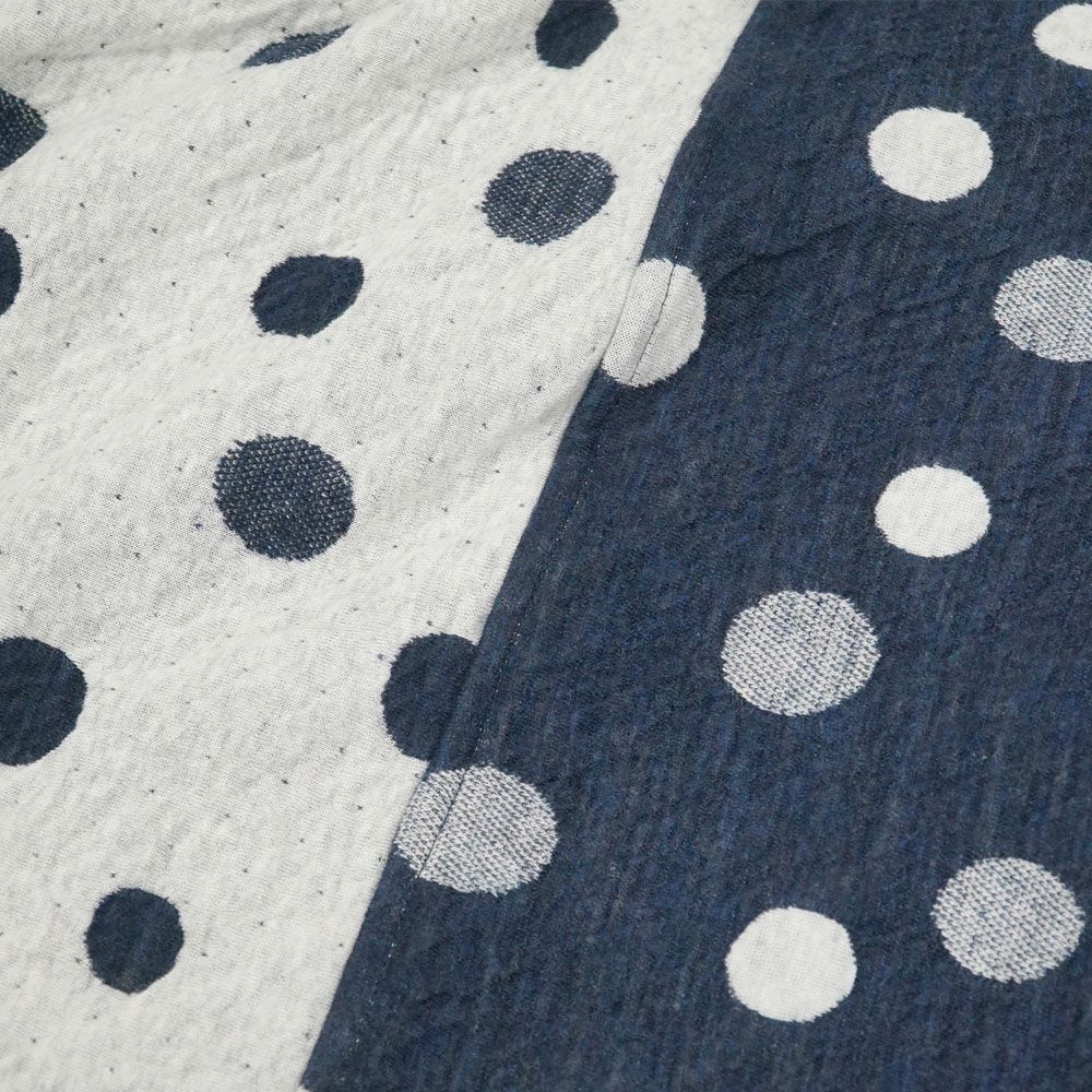 Branch m‘.,ブランチエム,ナチュラル,30代,40代,50代,60代,ウール,ゆったり,ストール,スヌード,サークルストール,ウールストール,ウールスヌード,水玉,水玉マフラー,水玉スヌード,ドット柄,ドット,ドットマフラー