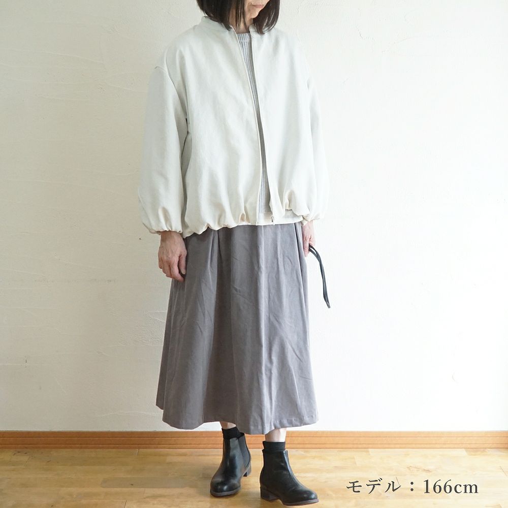 Branch m‘.,ブランチエム,ナチュラル,30代,40代,50代,60代,コットン,綿,ゆったり,skirt,スカート,タックスカート,コーデュロイ,細コール,コーデュロイスカート