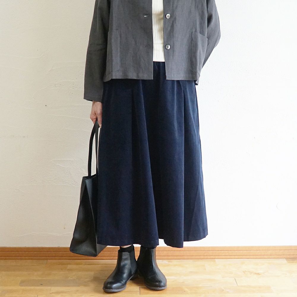 Branch m‘.,ブランチエム,ナチュラル,30代,40代,50代,60代,コットン,綿,ゆったり,skirt,スカート,タックスカート,コーデュロイ,細コール,コーデュロイスカート