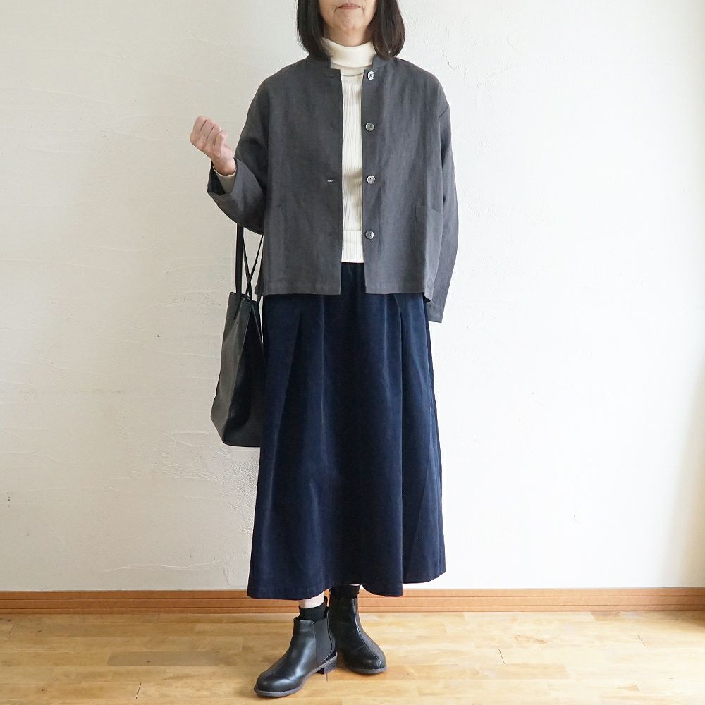 Branch m‘.,ブランチエム,ナチュラル,30代,40代,50代,60代,コットン,綿,ゆったり,skirt,スカート,タックスカート,コーデュロイ,細コール,コーデュロイスカート