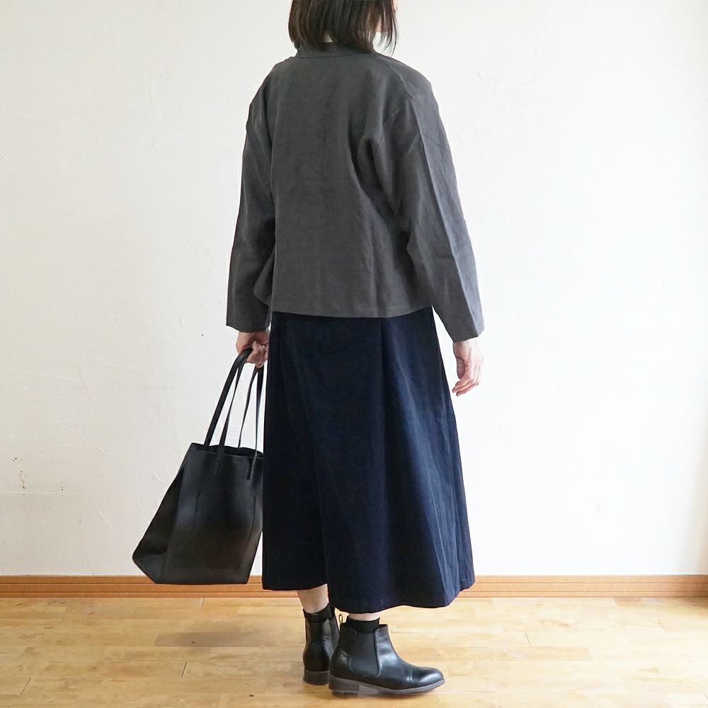 Branch m‘.,ブランチエム,ナチュラル,30代,40代,50代,60代,コットン,綿,ゆったり,skirt,スカート,タックスカート,コーデュロイ,細コール,コーデュロイスカート
