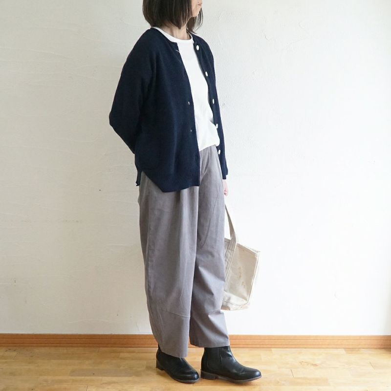 Branch m‘.,ブランチエム,ナチュラル,30代,40代,50代,60代,コットン,綿,ゆったり,パンツ,コクーンパンツ,コーデュロイ,細コール,コーデュロイパンツ,ボウルパンツ