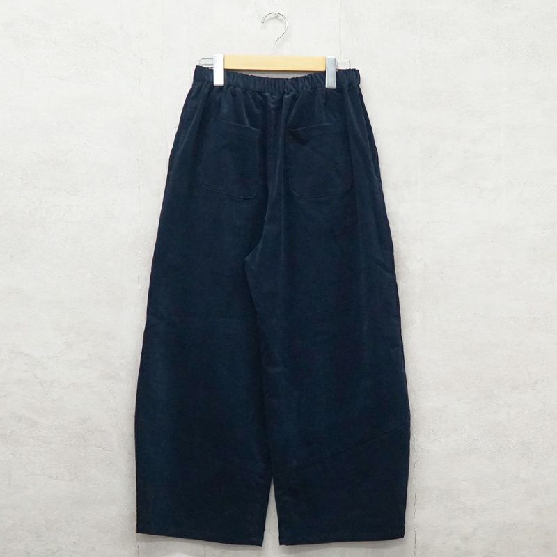 Branch m‘.,ブランチエム,ナチュラル,30代,40代,50代,60代,コットン,綿,ゆったり,パンツ,コクーンパンツ,コーデュロイ,細コール,コーデュロイパンツ,ボウルパンツ