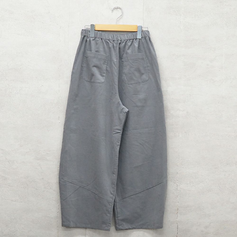 Branch m‘.,ブランチエム,ナチュラル,30代,40代,50代,60代,コットン,綿,ゆったり,パンツ,コクーンパンツ,コーデュロイ,細コール,コーデュロイパンツ,ボウルパンツ