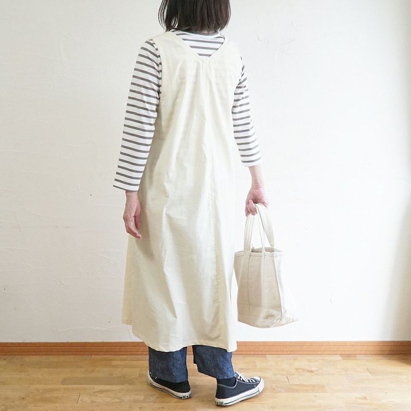 Branch m‘.,ブランチエム,ナチュラル,30代,40代,50代,60代,コットン,綿,ゆったり,ワンピース,ノースリーブワンピース,Vネックワンピース,コーデュロイ,細コール,コーデュロイワンピース,細コールワンピース