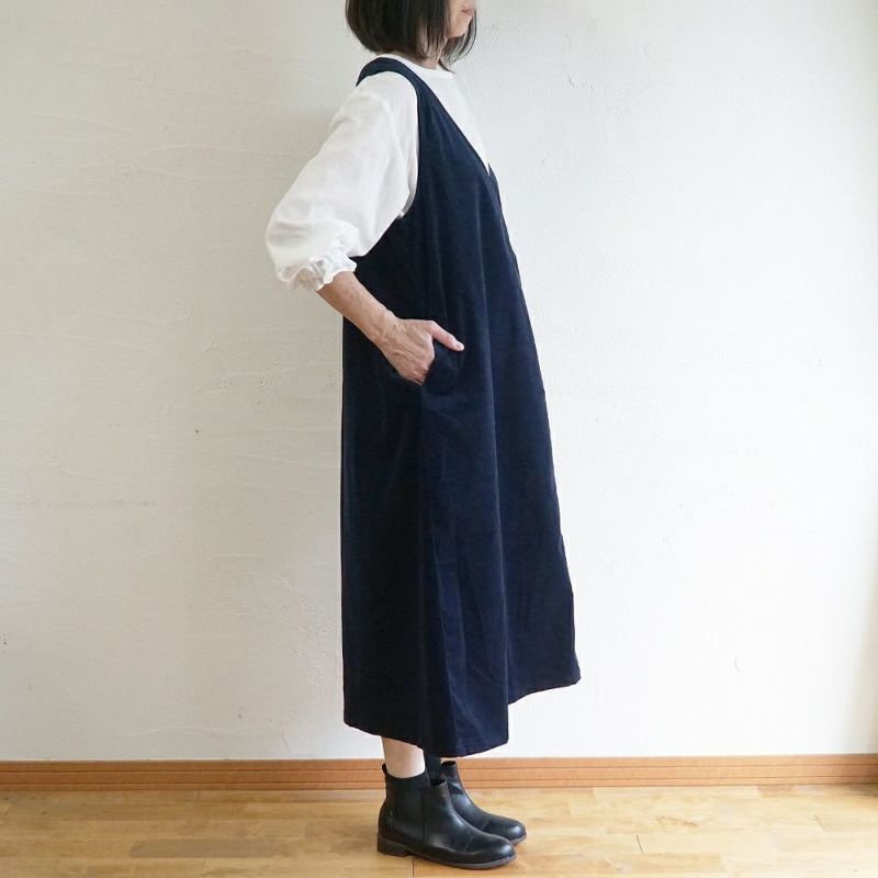 Branch m‘.,ブランチエム,ナチュラル,30代,40代,50代,60代,コットン,綿,ゆったり,ワンピース,ノースリーブワンピース,Vネックワンピース,コーデュロイ,細コール,コーデュロイワンピース,細コールワンピース
