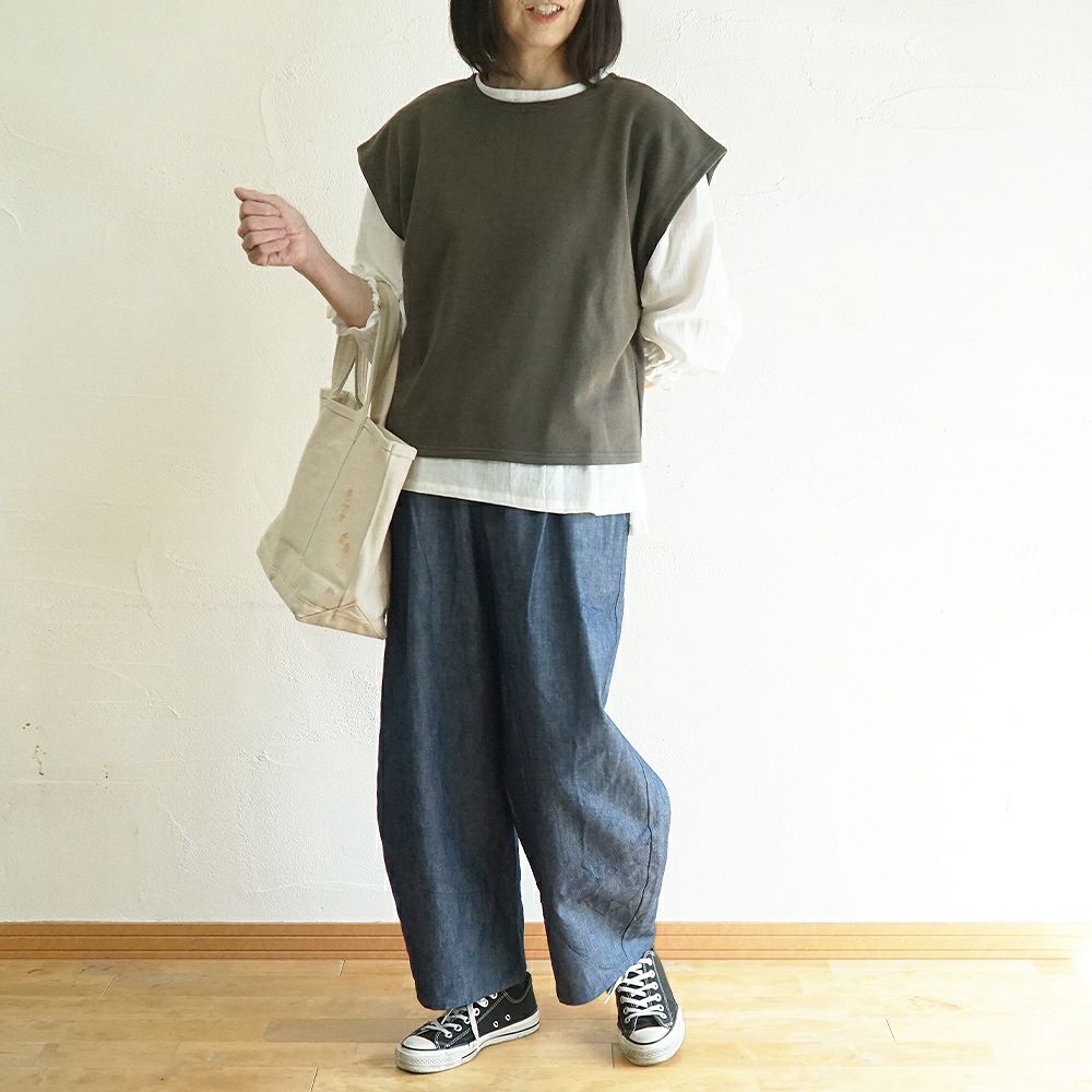 Branch m‘.,ブランチエム,ナチュラル,30代,40代,50代,60代,コーデセット,コーディネートセット,セット売り,ゆったり,ベスト,裏毛,裏毛ベスト,デニム,コクーンパンツ,デニムパンツ,デニムコクーンパンツ