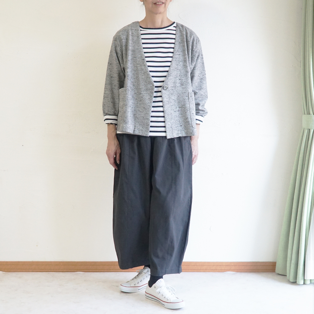 Branch m‘.,ブランチエム,ナチュラル,30代,40代,50代,60代,コットン,ゆったり,綿,アウター,カーディガン,ジャケット,羽織り,羽織,ライトアウター,Vネックジャケット,Vネックカーディガン,ネップ,ジャズネップ