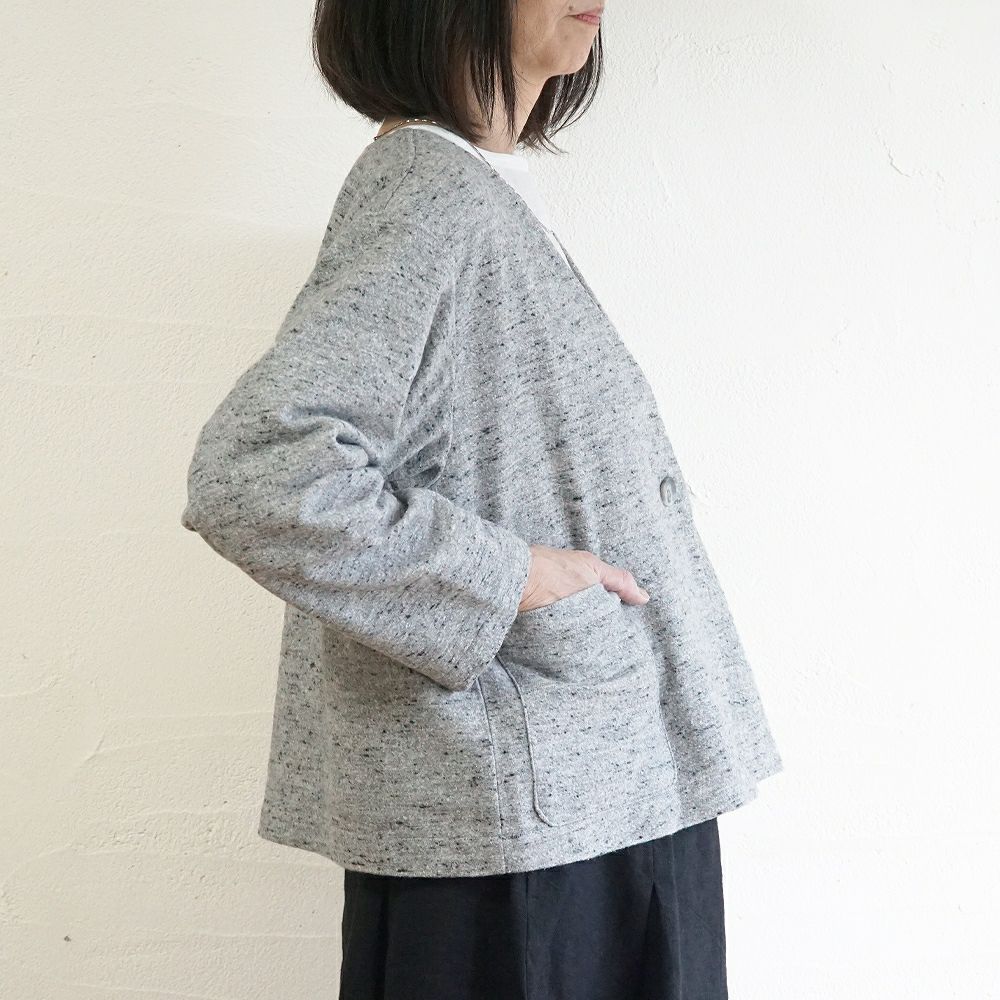 Branch m‘.,ブランチエム,ナチュラル,30代,40代,50代,60代,コットン,ゆったり,綿,アウター,カーディガン,ジャケット,羽織り,羽織,ライトアウター,Vネックジャケット,Vネックカーディガン,ネップ,ジャズネップ