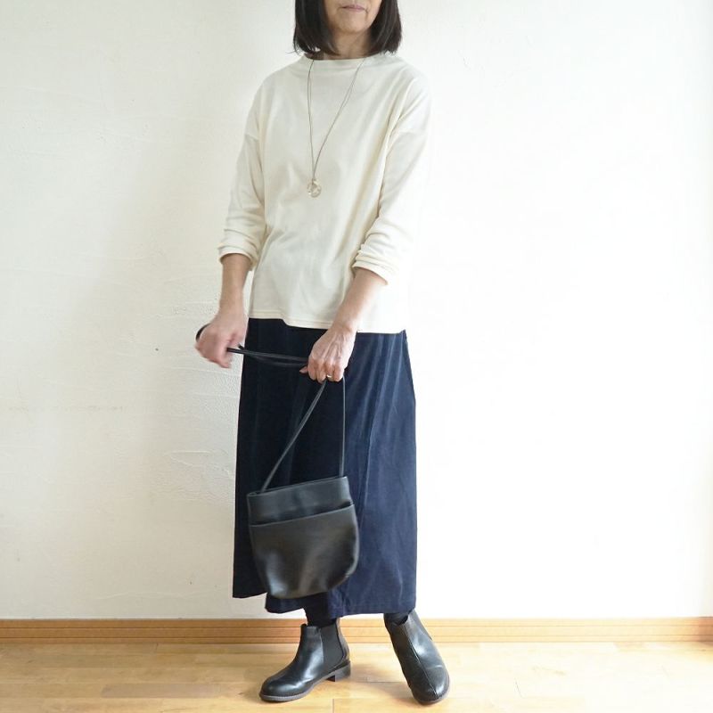 Branch m‘.,ブランチエム,ナチュラル,30代,40代,50代,60代,コットン,綿,ゆったり,Tシャツ,カットソー,ボトルネック,ボトルネックプルオーバー,,長袖