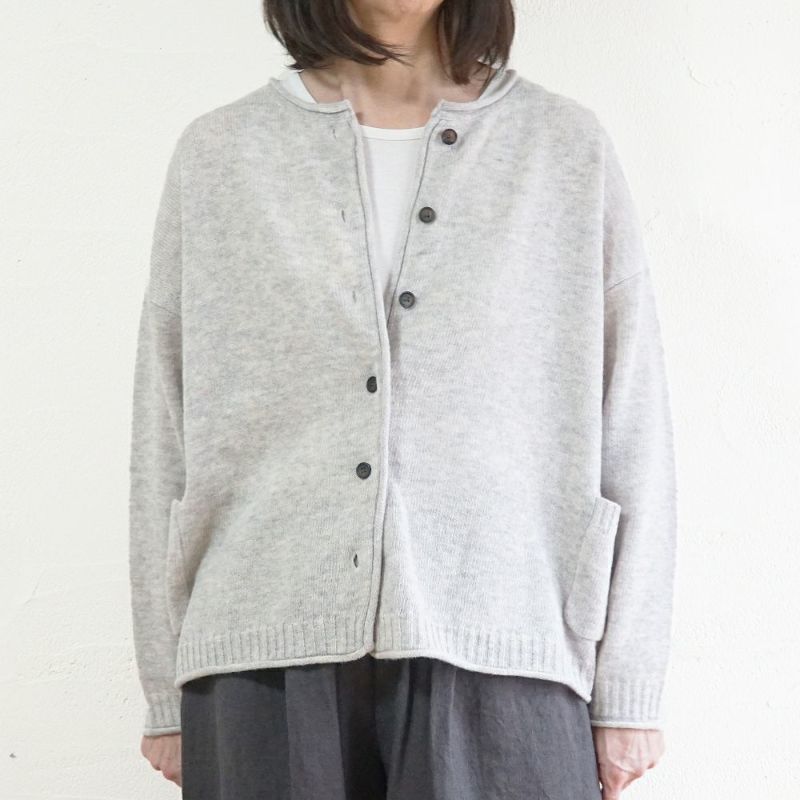 Branch m‘.,ブランチエム,ナチュラル,30代,40代,50代,60代,ウール,ゆったり,knit,ニット,ウール混,ボトルネック,プルオーバー,プルオーバーニット,カラーニット,カーディガン,ニットカーディガン,2way,2wayニット