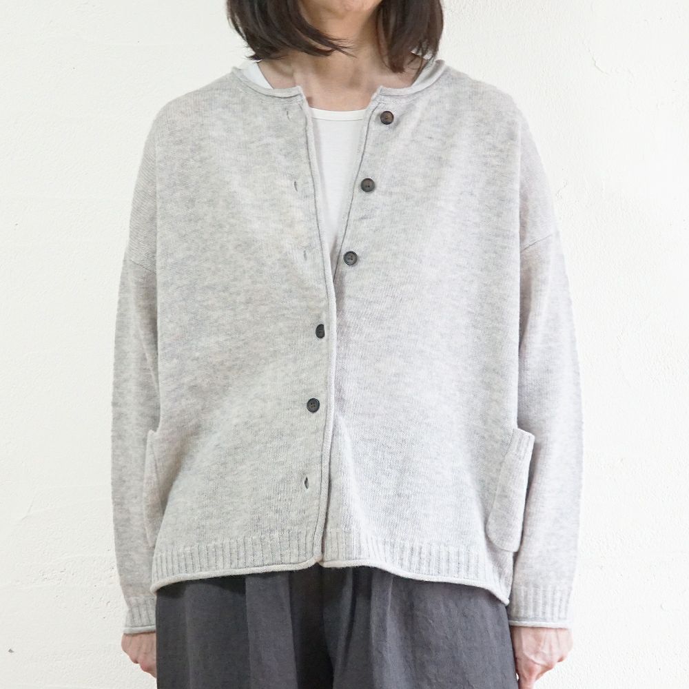 Branch m‘.,ブランチエム,ナチュラル,30代,40代,50代,60代,ウール,ゆったり,knit,ニット,ウール混,ボトルネック,プルオーバー,プルオーバーニット,カラーニット,カーディガン,ニットカーディガン,2way,2wayニット