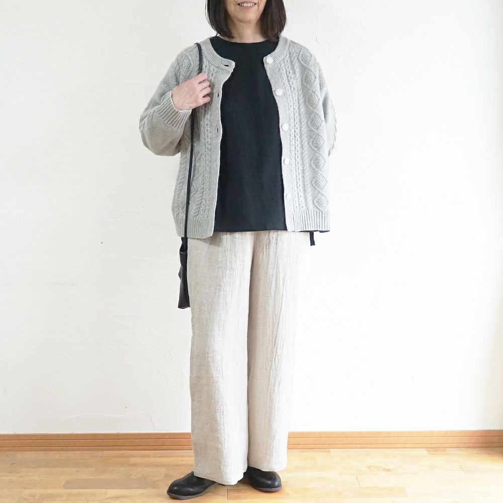 Branch m‘.,ブランチエム,ナチュラル,30代,40代,50代,60代,ウール,ゆったり,knit,ニット,ウール混,カーディガン,ケーブルニット,ケーブルニットカーディガン,ニットカーディガン,ニットカーデ,ケーブル編み