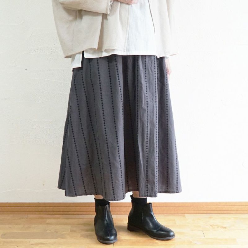 Branch m‘.,ブランチエム,ナチュラル,30代,40代,50代,60代,コットン,綿,ゆったり,スカート,フレアスカート,タックスカート,