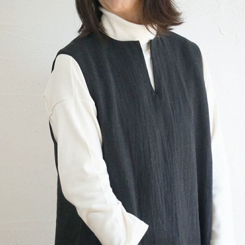 Branch m‘.,ブランチエム,ナチュラル,30代,40代,50代,60代,ゆったり,ウール,リネン,リネンウール,ワンピース,リネンワンピース,ノースリーブワンピース,キーネック,キーネックワンピース,