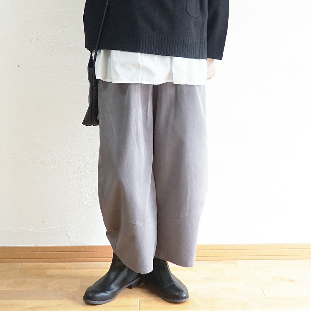 Branch m‘.,ブランチエム,ナチュラル,30代,40代,50代,60代,コーデセット,コーディネートセット,セット売り,ゆったり,ニット,ニットプルオーバ,ボトルネックニット,ウール,パンツ,コーデュロイ,コーデュロイパンツ,コクーンパンツ,細コール