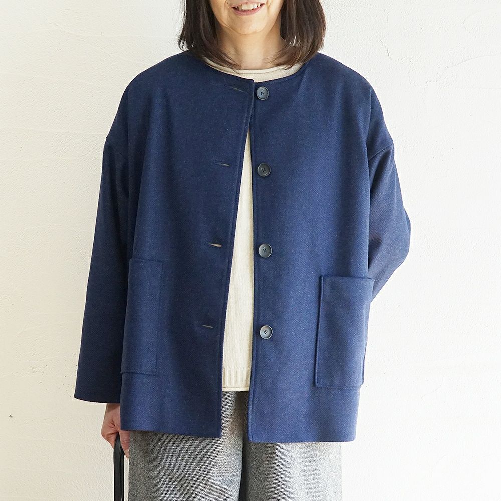 Branch m‘.,ブランチエム,ナチュラル,30代,40代,50代,60代,ウール,ゆったり,コート,ジャケット,ノーカラーコート,裏地,ノーカラー,クルーネック,クルーネックコート