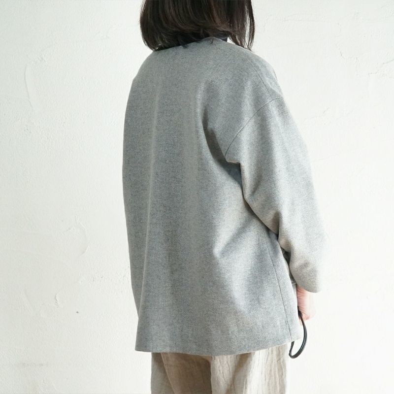 Branch m‘.,ブランチエム,ナチュラル,30代,40代,50代,60代,ウール,ゆったり,コート,ジャケット,ノーカラーコート,裏地,ノーカラー,クルーネック,クルーネックコート