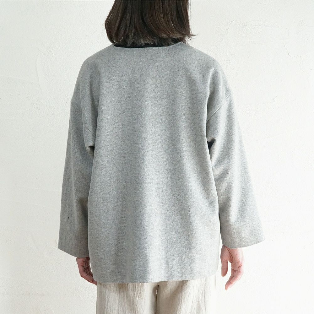 Branch m‘.,ブランチエム,ナチュラル,30代,40代,50代,60代,ウール,ゆったり,コート,ジャケット,ノーカラーコート,裏地,ノーカラー,クルーネック,クルーネックコート