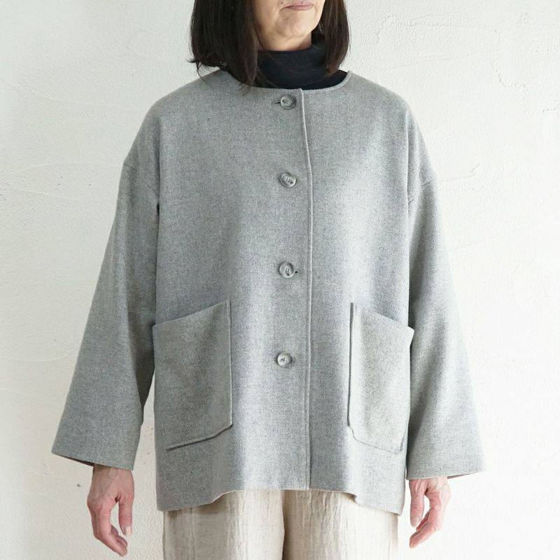 Branch m‘.,ブランチエム,ナチュラル,30代,40代,50代,60代,ウール,ゆったり,コート,ジャケット,ノーカラーコート,裏地,ノーカラー,クルーネック,クルーネックコート