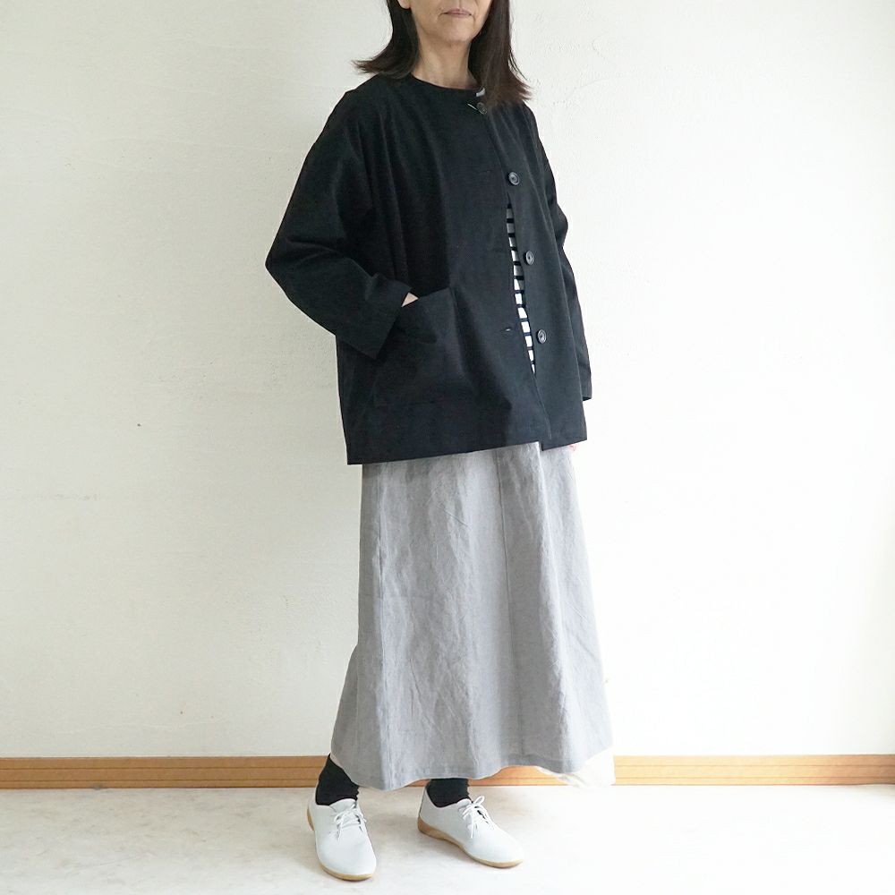 Branch m‘.,ブランチエム,ナチュラル,30代,40代,50代,60代,リネン,ゆったり,ジャケット,ブルゾン,コート,撥水,ノーカラー,ノーカラーコート,ノーカラージャケット,撥水コート,